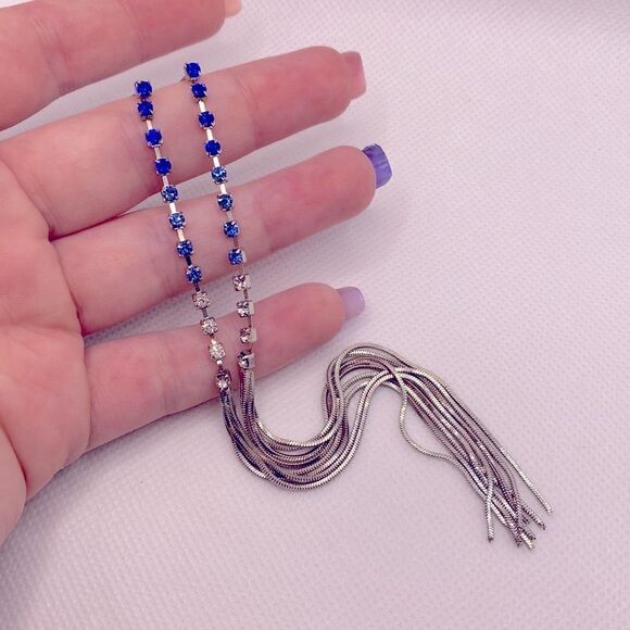 💛 Vintage Silver Tone Waterfall Crystal Tassel Earrings - Picture 1 of 8